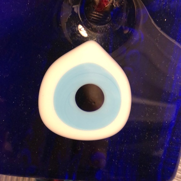 Meet your Posher, Rina - Picture 1 of 1